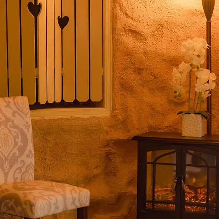 Cabernet House, An Old World Inn Napa Exterior photo