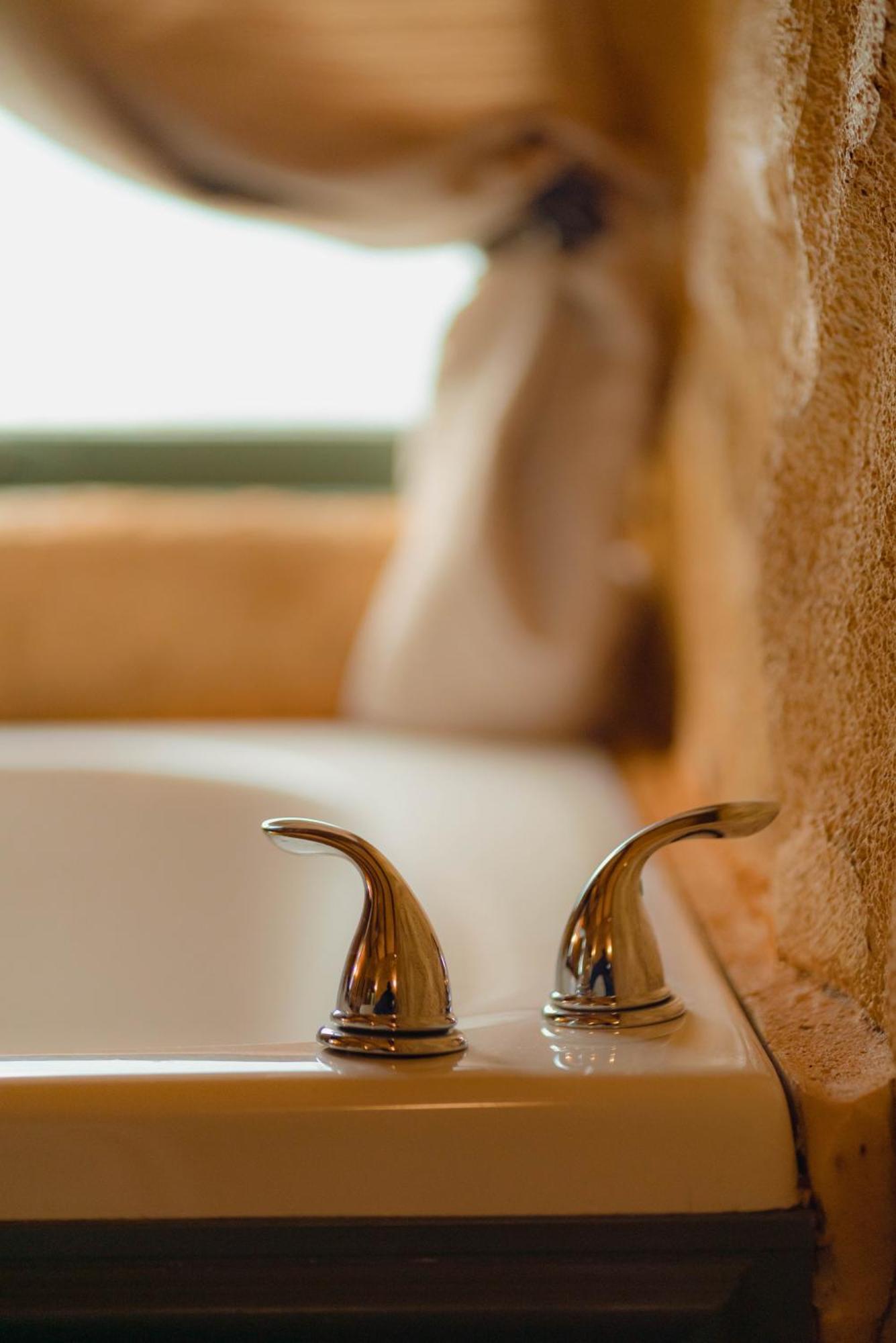 Bed & Breakfast Cabernet House, An Old World 4*